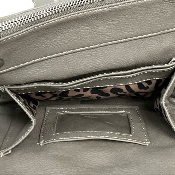 Nine West Zipster Crossbody Messenger Shoulder Gray Leopard Women's Bag - Picture 5 of 9